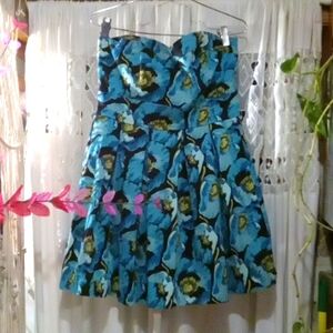 Floral fitted mini dress 👗